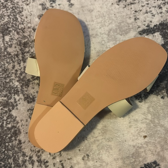 Steve Madden slippers zarnia size 8.5 NEW bone leather - Picture 5 of 6